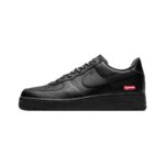 Air Force 1 Low Negras Supreme